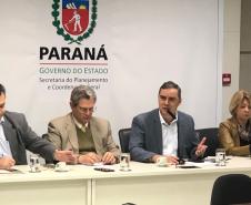 Prefeitos discutem novas alternativas de desenvolvimento com o governo do Paraná