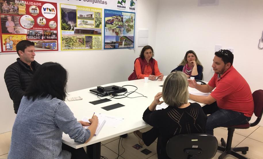 Caminhos de Guajuvira -Araucária Caminhos de Guajuvira-Araucária