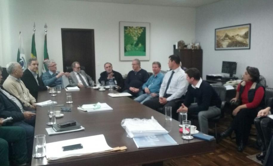 PARANÁ PROJETOS APRESENTA O PROJETO "ESPAÇO AMBIENTAL DO IRAÍ" PARANÁ PROJETOS APRESENTA O PROJETO "ESPAÇO AMBIENTAL DO IRAÍ"