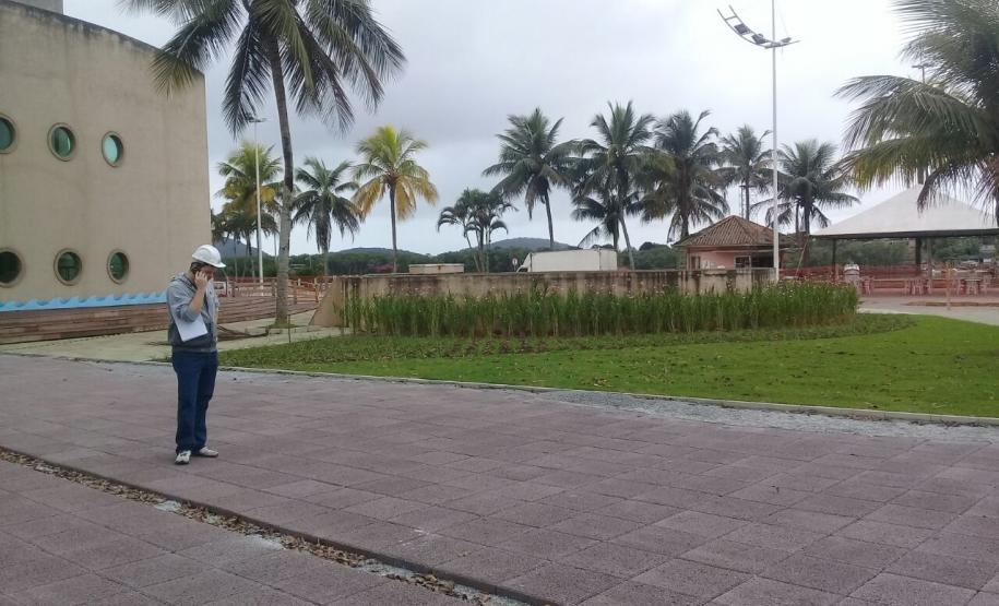 Entorno do Aquário Marinho de Paranaguá Entorno do Aquário Marinho de Paranaguá