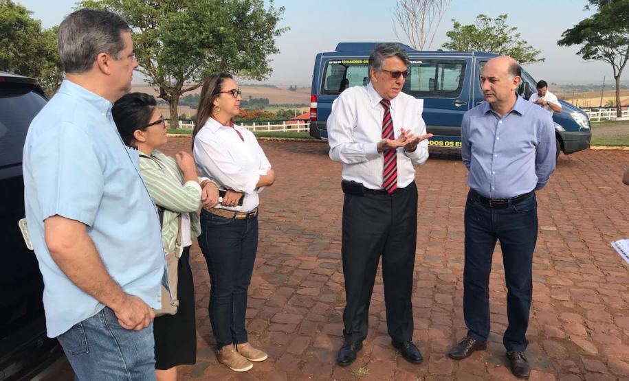 Estrada parque PR-454 em Maringá: visita técnica Estrada parque PR-454 em Maringá: visita técnica