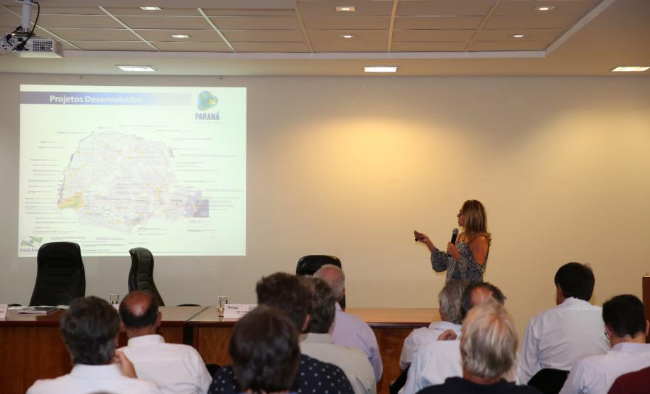 Angra Doce Paraná no Fórum Náutico Paulista Angra Doce Paraná no Fórum Náutico Paulista