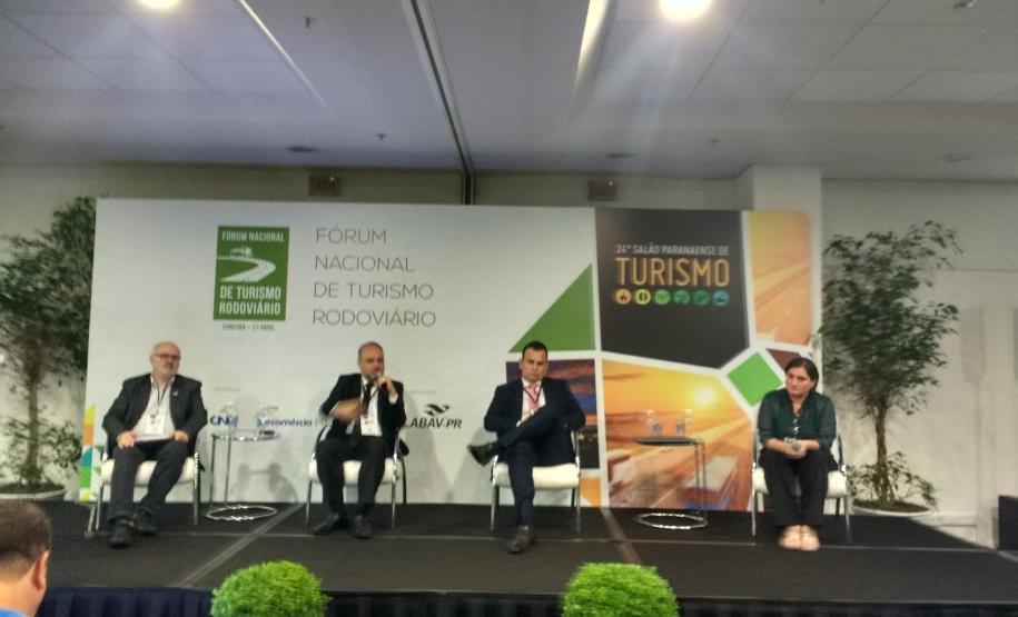 24º Saláo Paranaense de Turismo 24º Saláo Paranaense de Turismo