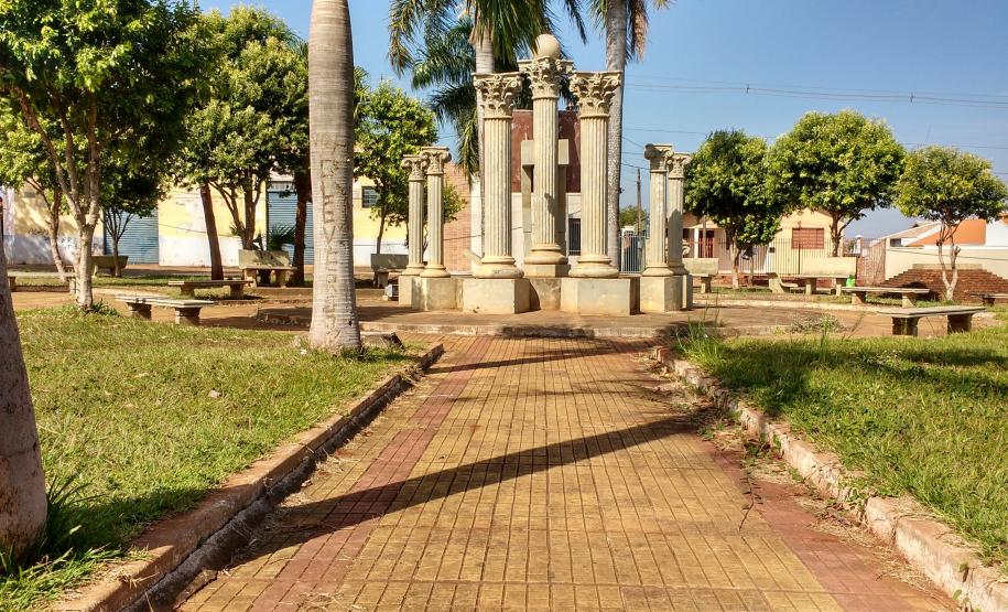 Represa Capivara e as riquezas do Norte do Paraná Represa Capivara e as riquezas do Norte do Paraná