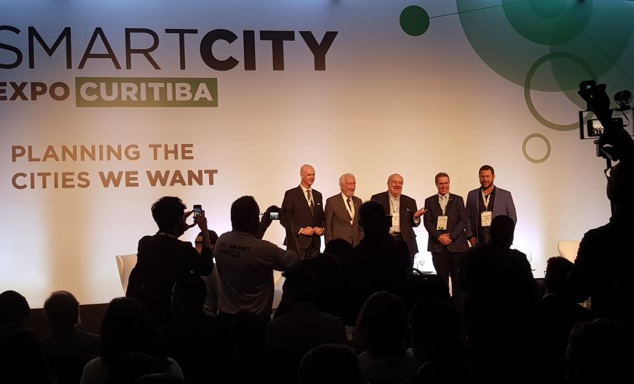 SMART CITY EXPO CURITIBA SMART CITY EXPO CURITIBA